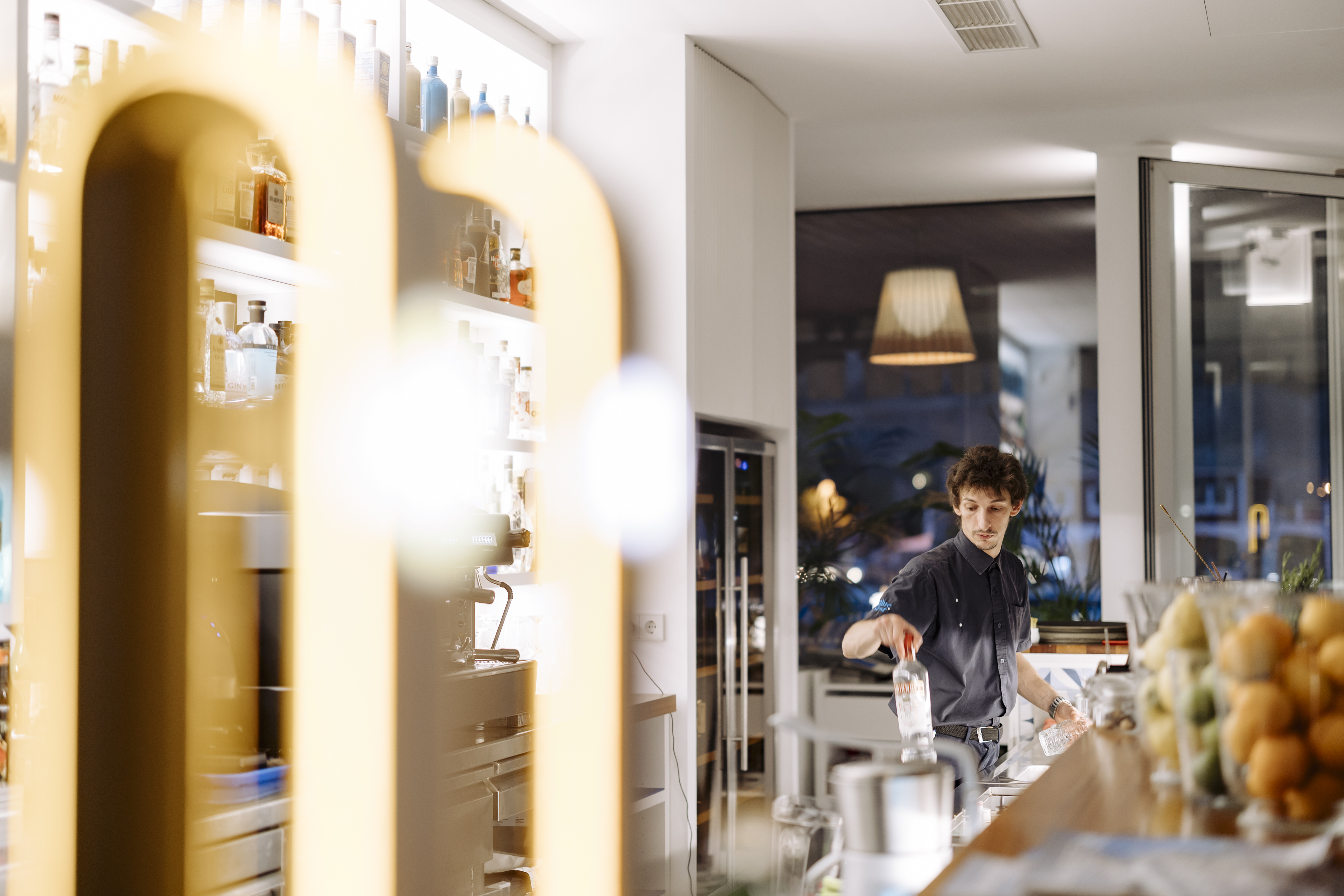 Bar Service